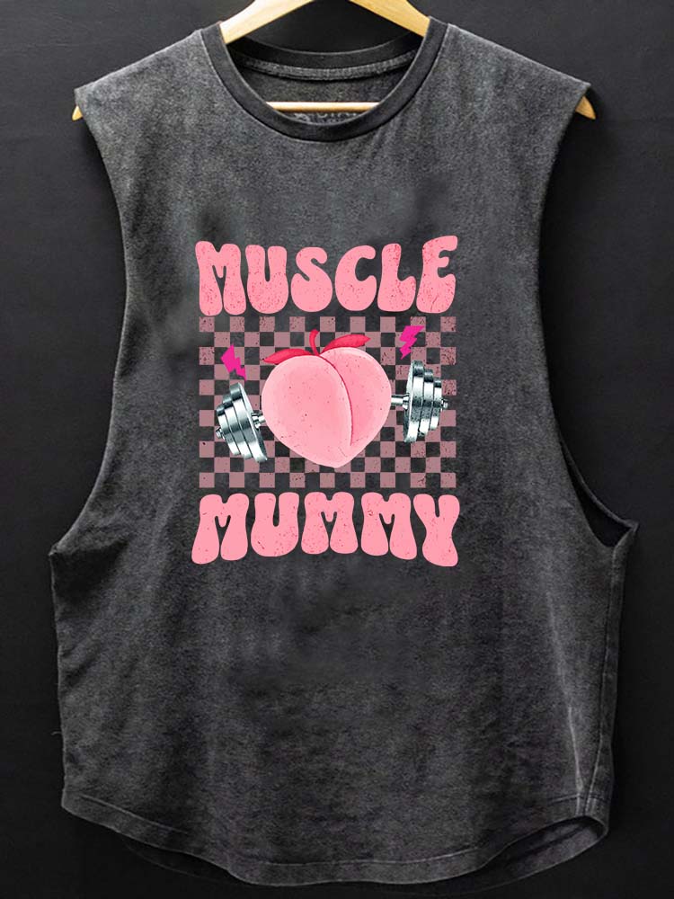 I love muscle mommy SCOOP BOTTOM COTTON TANK