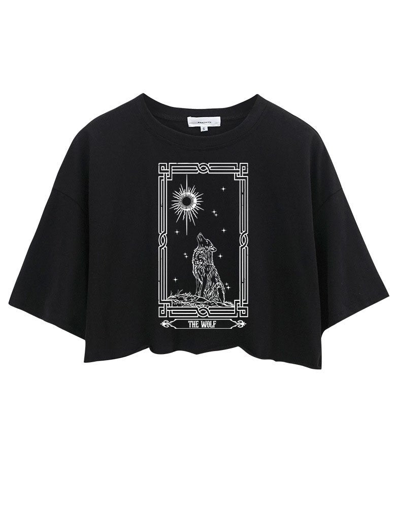 The wolf and moon tarot card Crop Tops