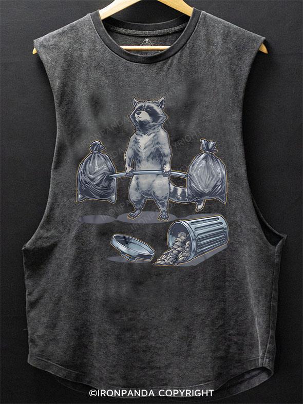 Deadlifting Raccoon SCOOP BOTTOM COTTON TANK