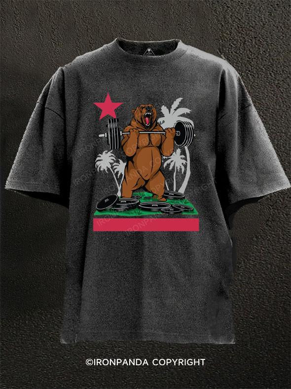 California bear lifting weights Washed Gym Shirt