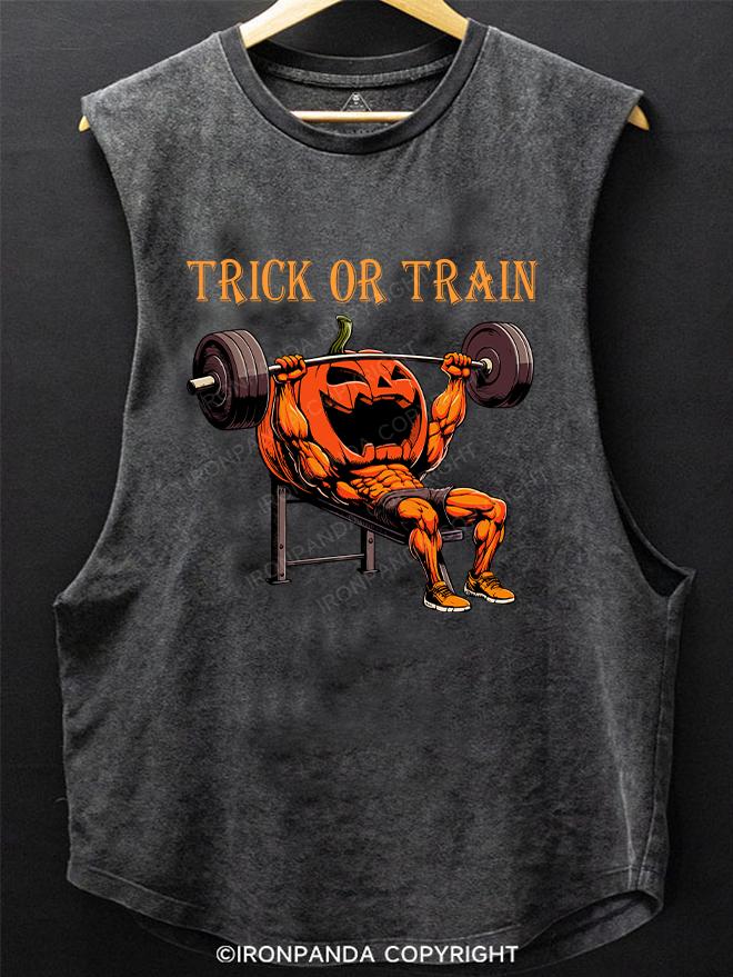 Trick or train SCOOP BOTTOM COTTON TANK