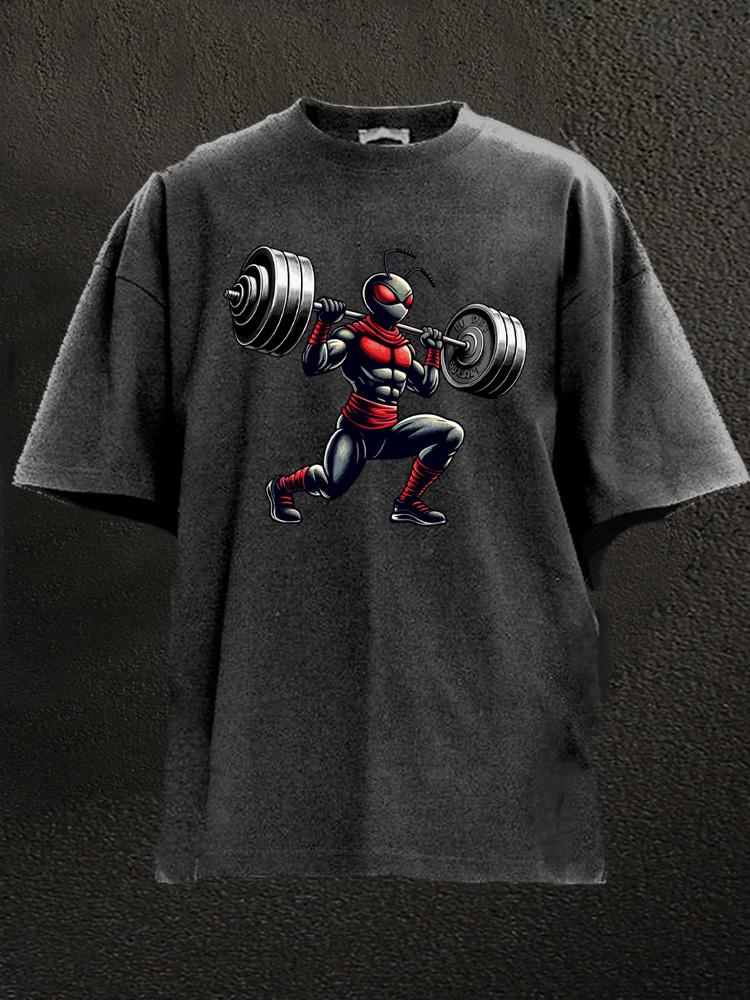 barbell ant warrior Washed Gym Shirt