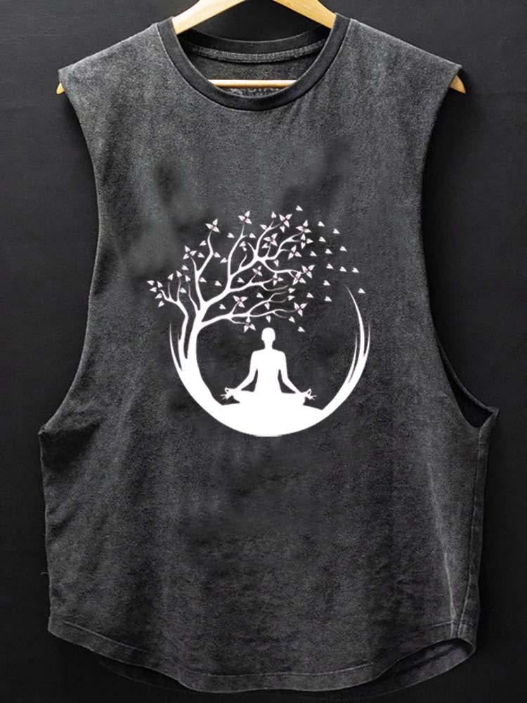 YOGA TREE CIRCLE SCOOP BOTTOM COTTON TANK