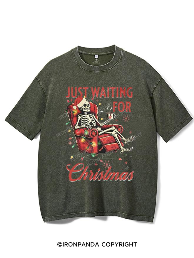 JUST WAITING FOR CHRISTMAS VINTAGE GYM SHIRT