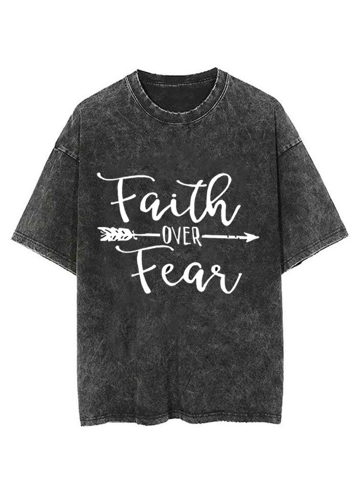 faith over fear vintage Gym Shirt