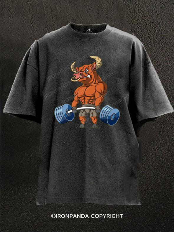 bull lifting Washed Gym Shirt