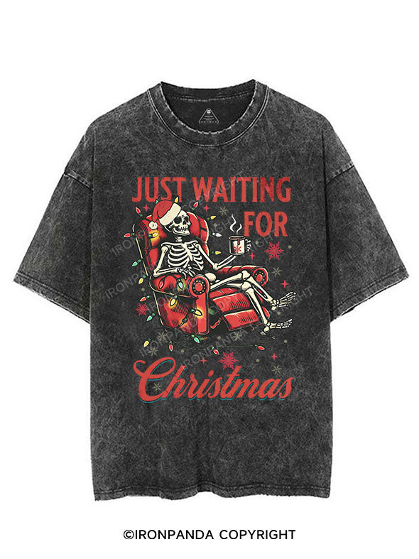 JUST WAITING FOR CHRISTMAS VINTAGE GYM SHIRT