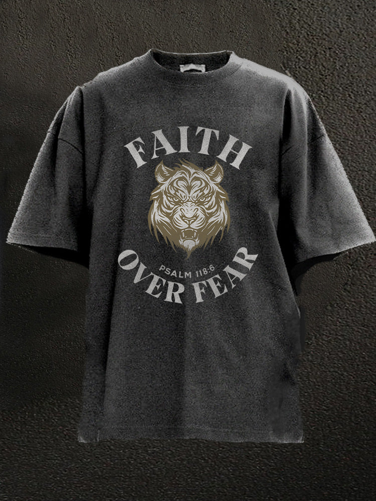 faith over fear tiger head Washed Gym Shirt